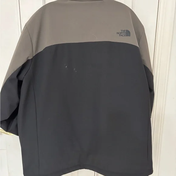 The North Face Men's Two-Tone Apex Jacket - Taupe & Black - Picture 3 of 8